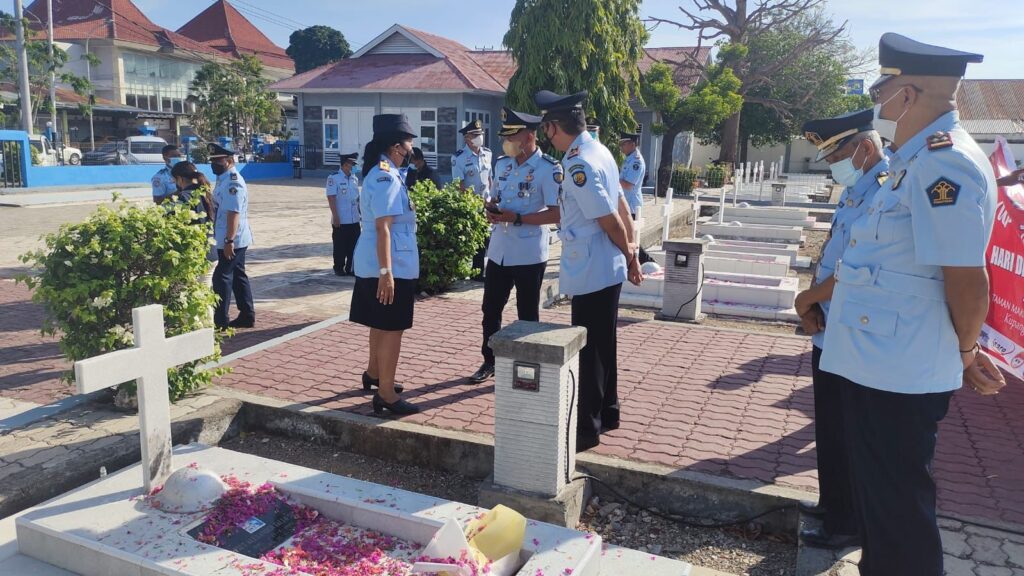 Upacara Tabur Bunga