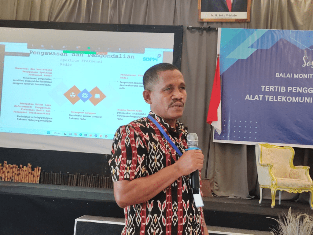 rudenim kupang ikuti sosialisasi tertib penggunaan spektrum radio